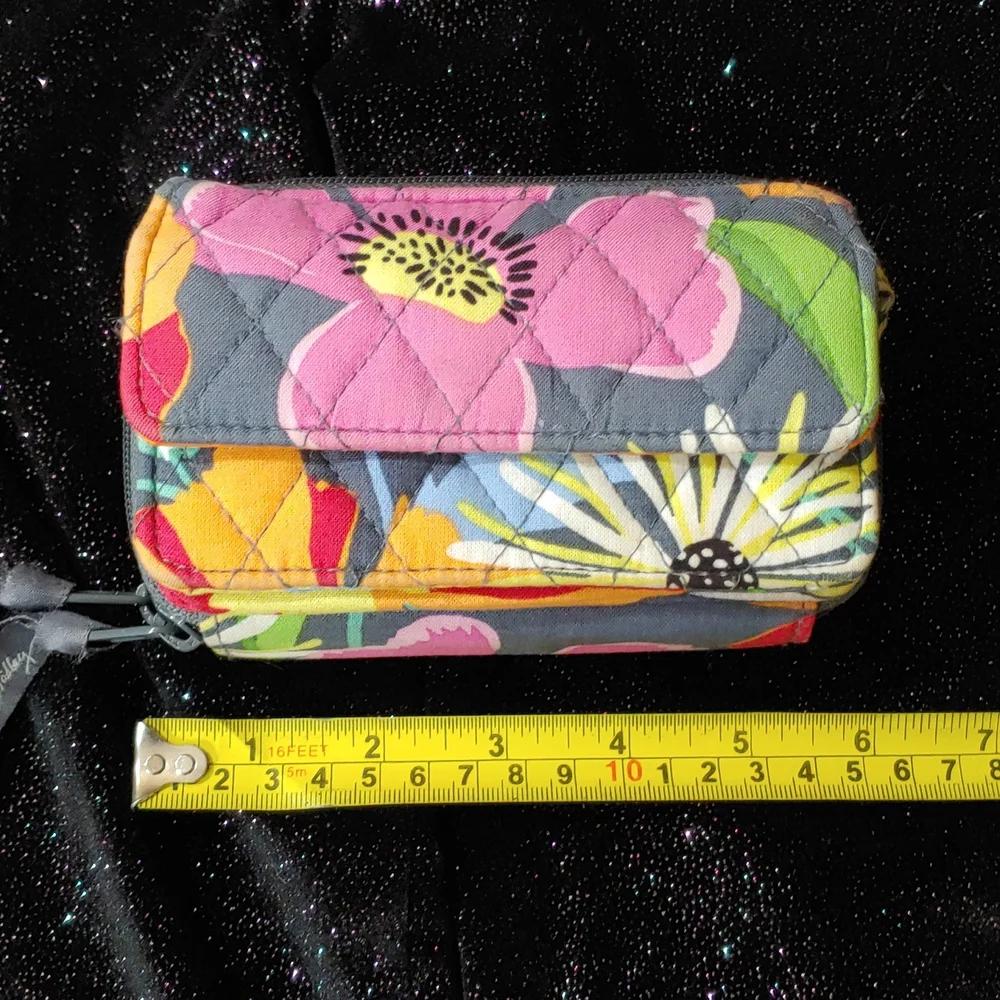 Vera Bradley Jazzy Blooms Wallet - Picture 13 of 16